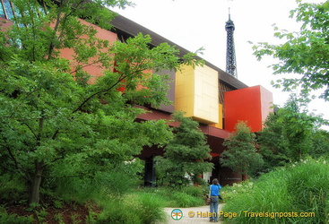 Colourful architecture of the Quai Branly Museum